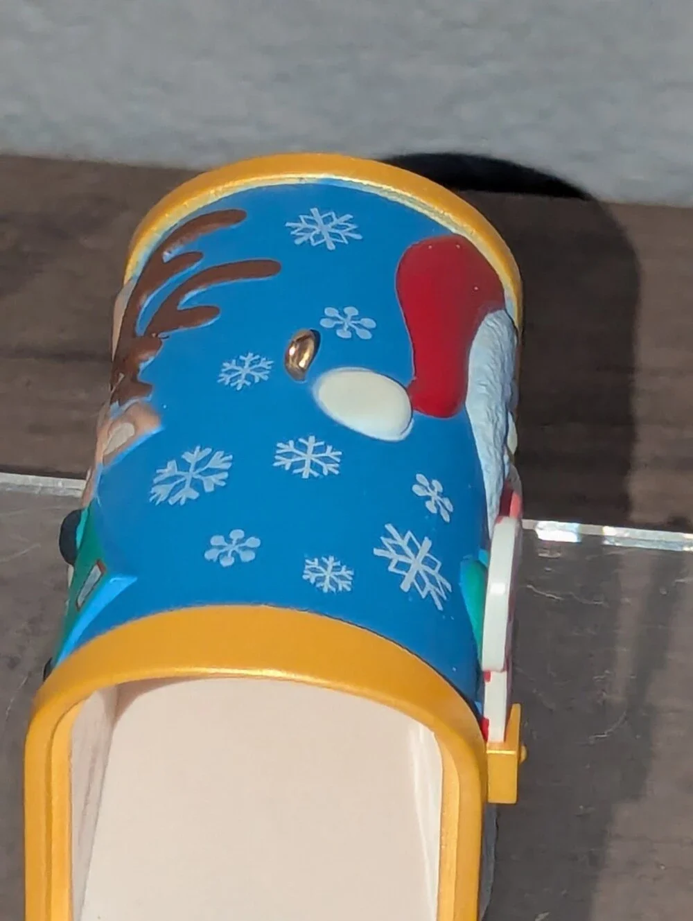 2011 Hallmark Keepsake Interactive Letters to Santa Mailbox Ornament